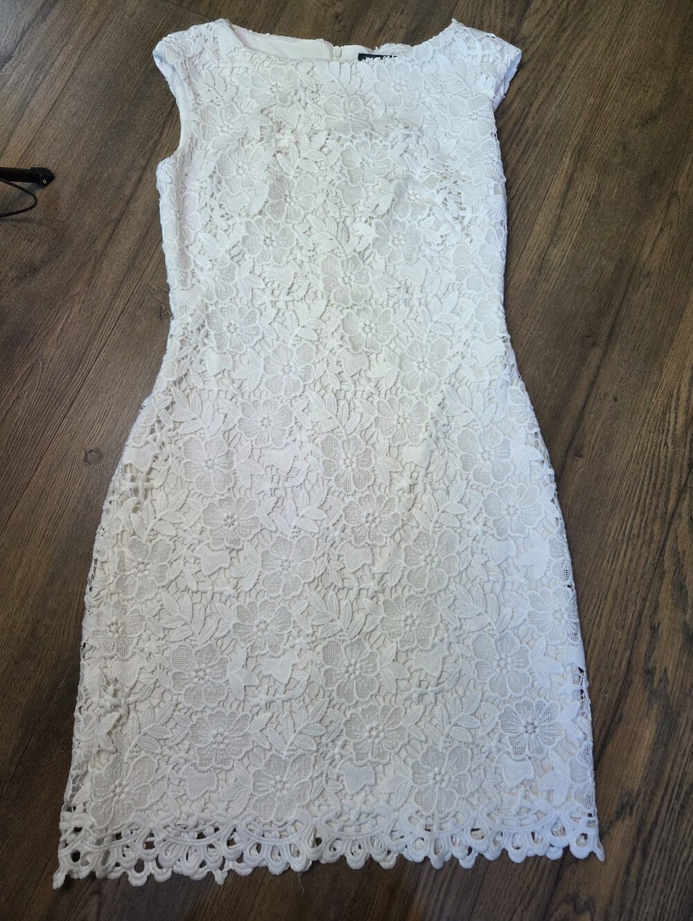 Lauren Ralph Lauren White Lace Sheath Dress